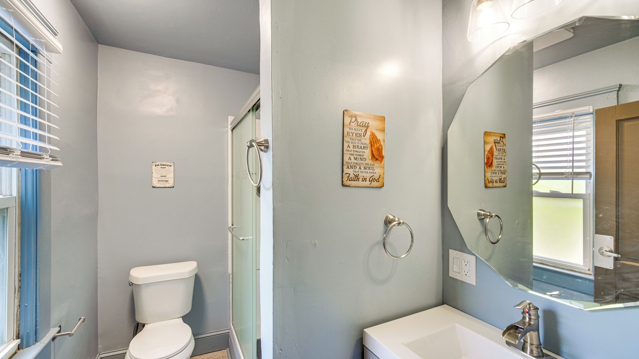 Photo of Bathroom in South Broadway