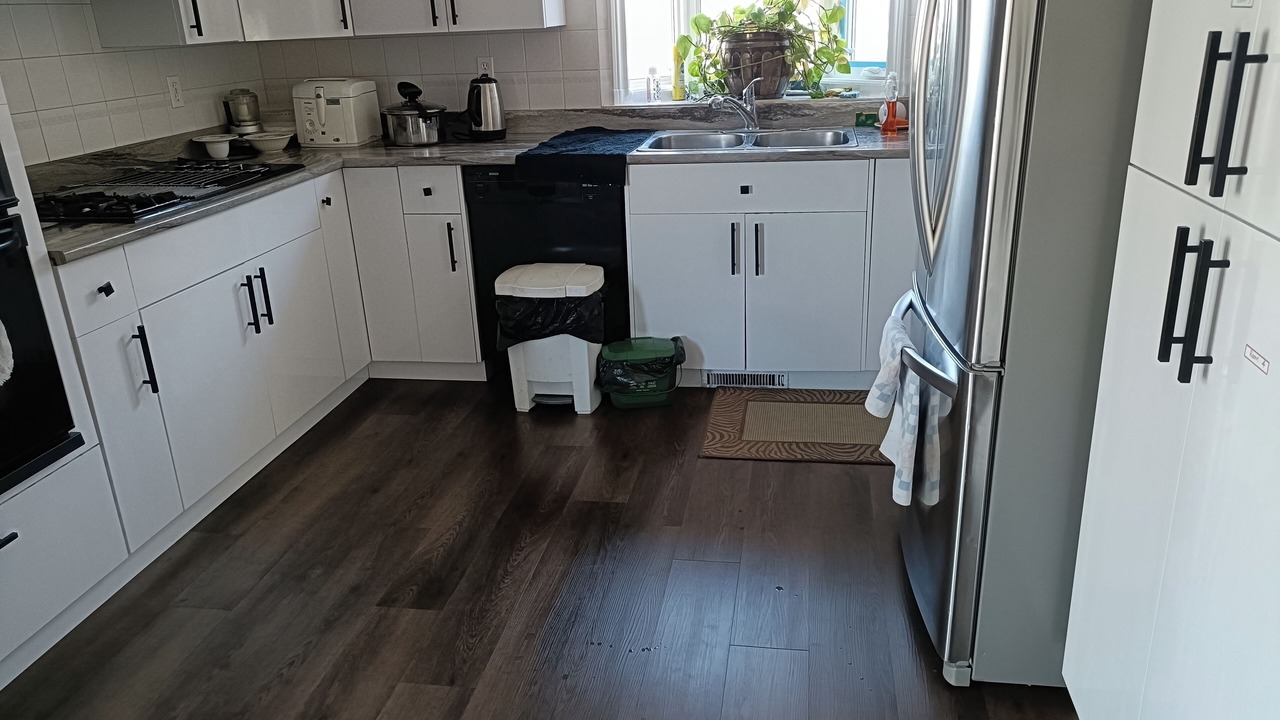 Photo of Kitchen in Southeast Edmonton