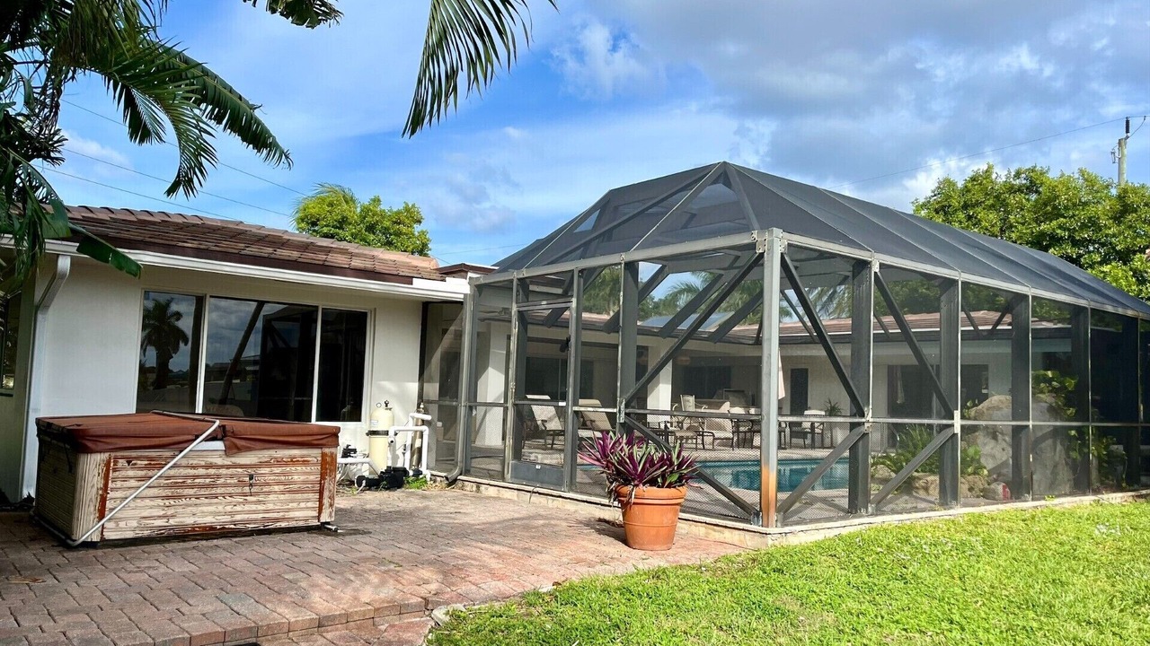 Photo of Patio Balcony in Deerfield Beach