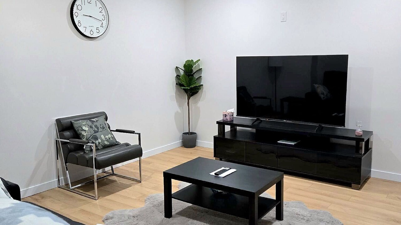 Photo of Livingroom in West Edmonton