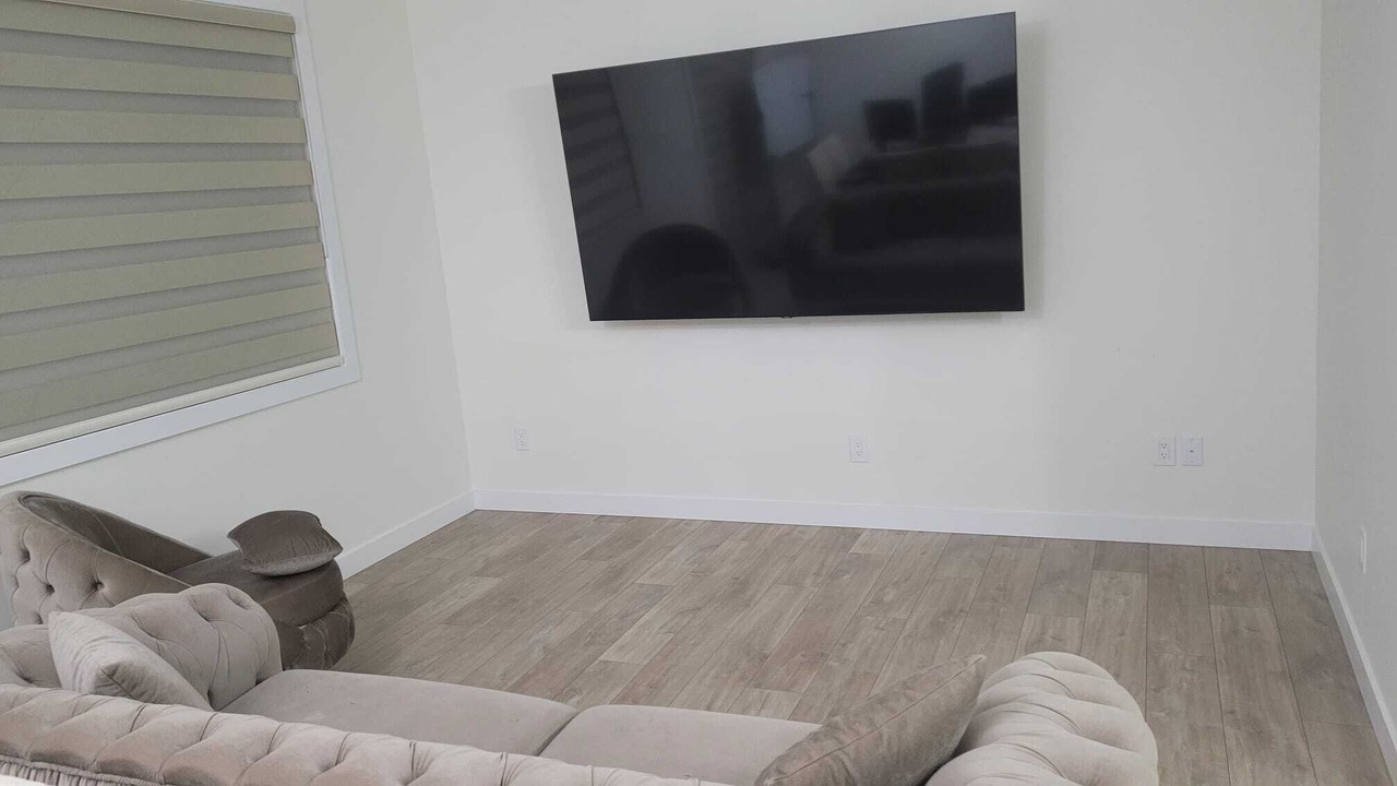 Photo of Livingroom in Southwest Edmonton