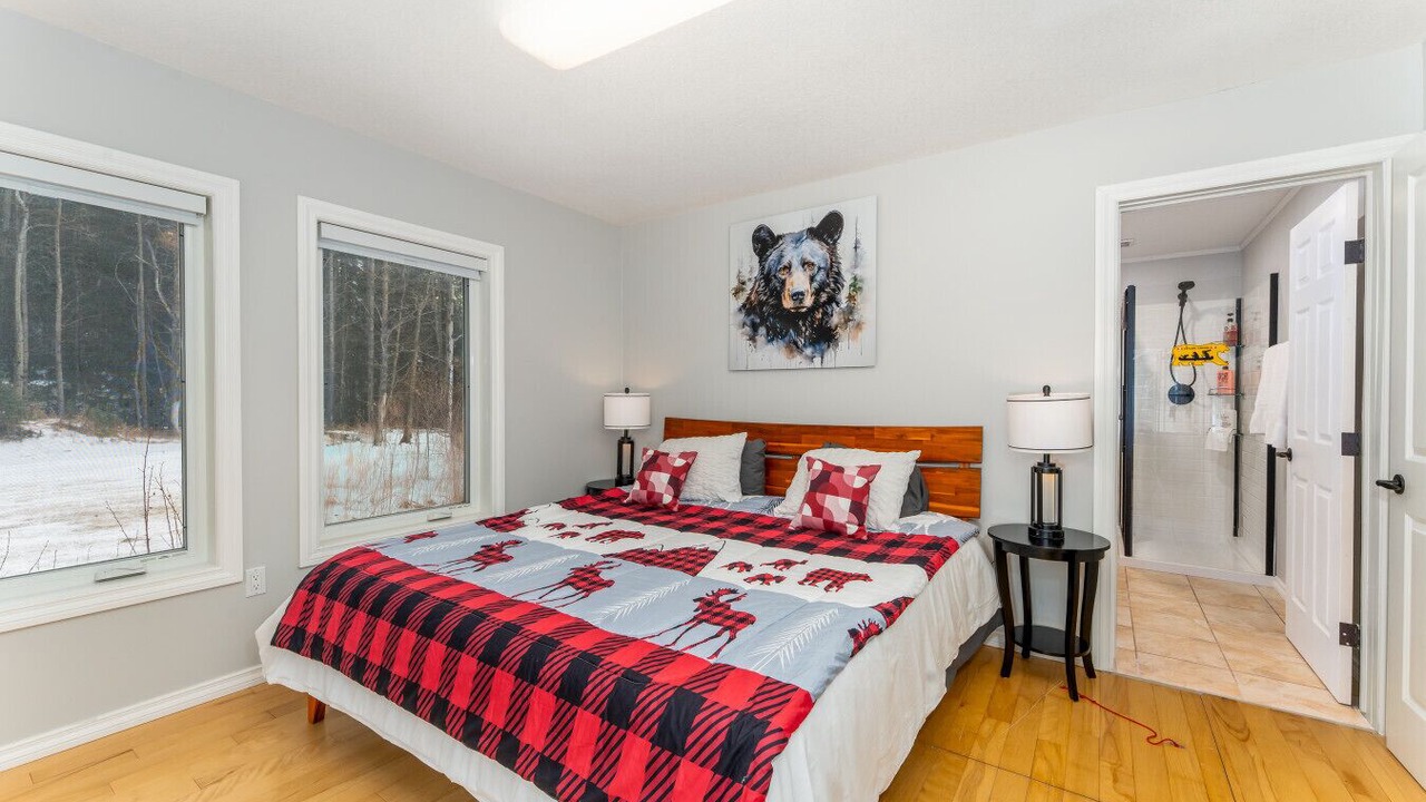 Photo of Bedroom in Division No. 14