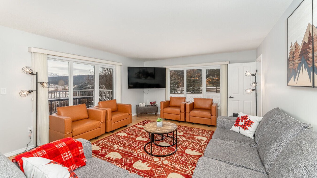Photo of Livingroom in Division No. 14