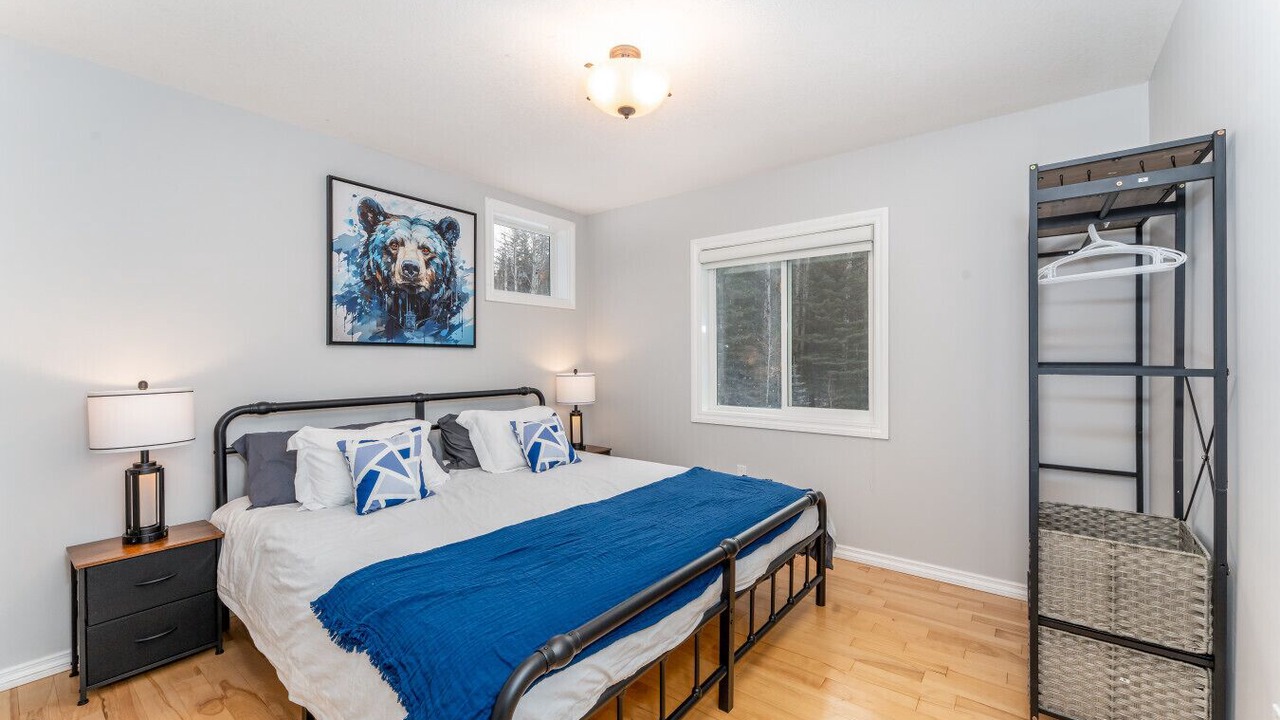 Photo of Bedroom in Division No. 14