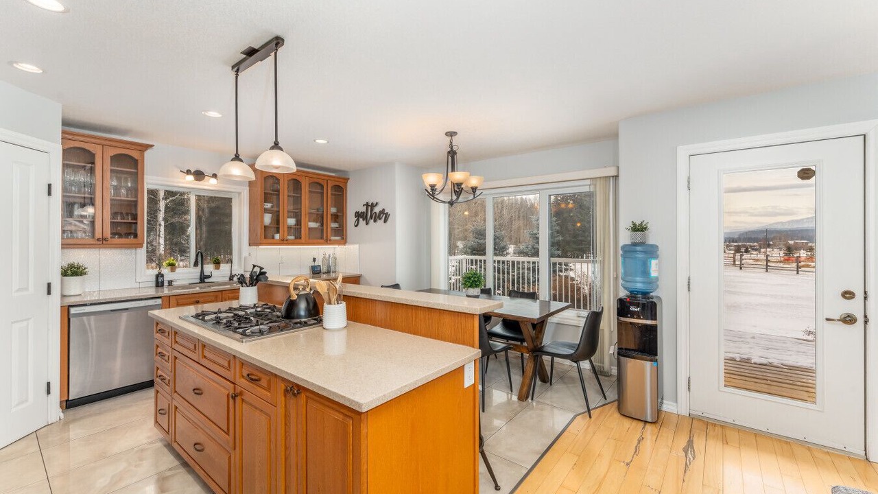 Photo of Kitchen in Division No. 14
