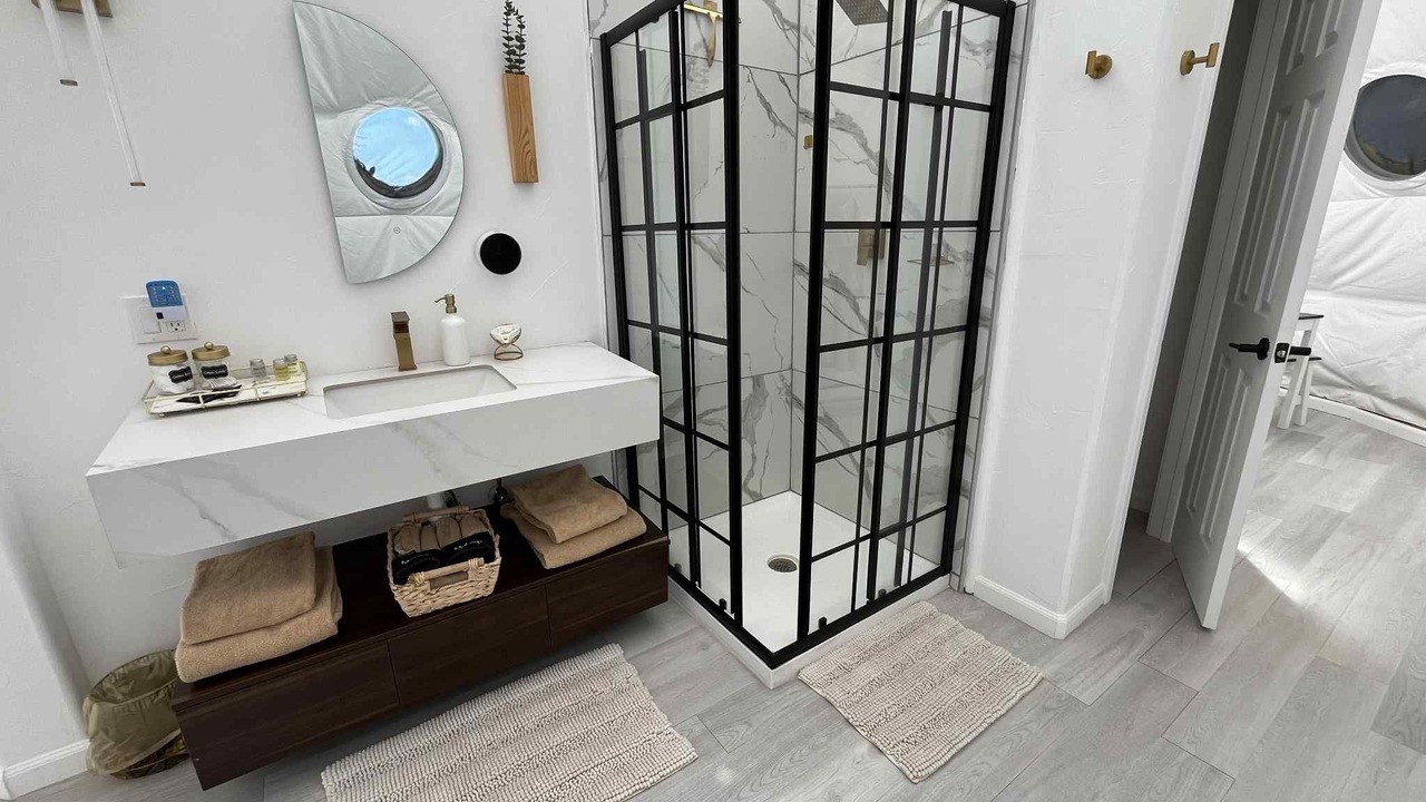 Photo of Bathroom in Crestone