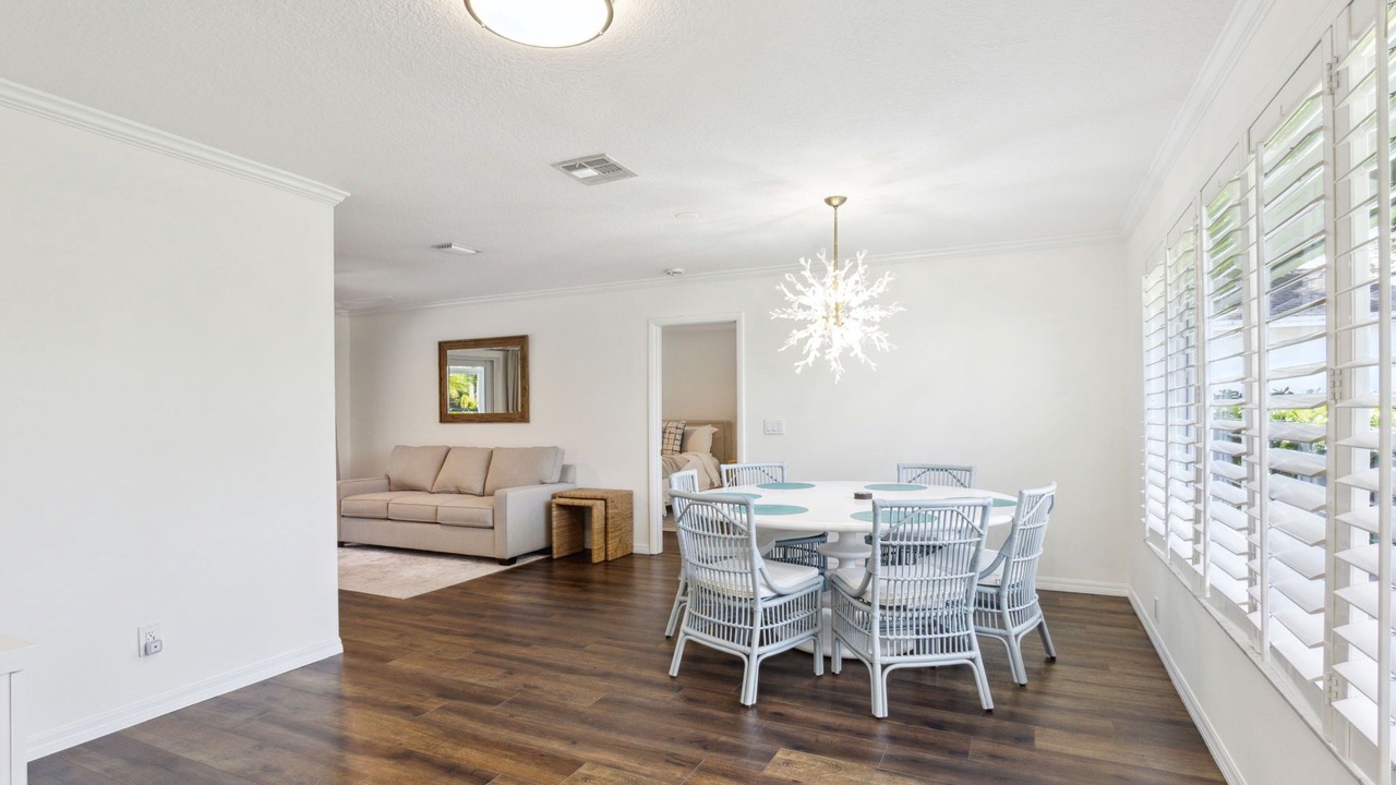 Photo of Livingroom in Palm Beach Gardens