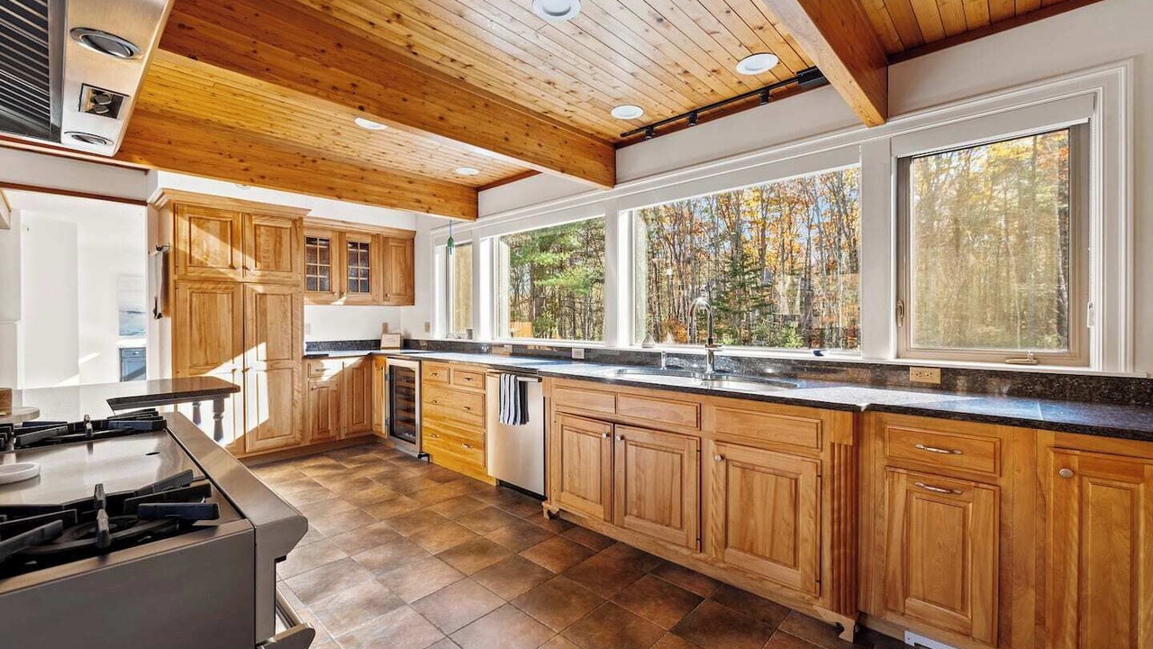 Photo of Kitchen in Cape Porpoise