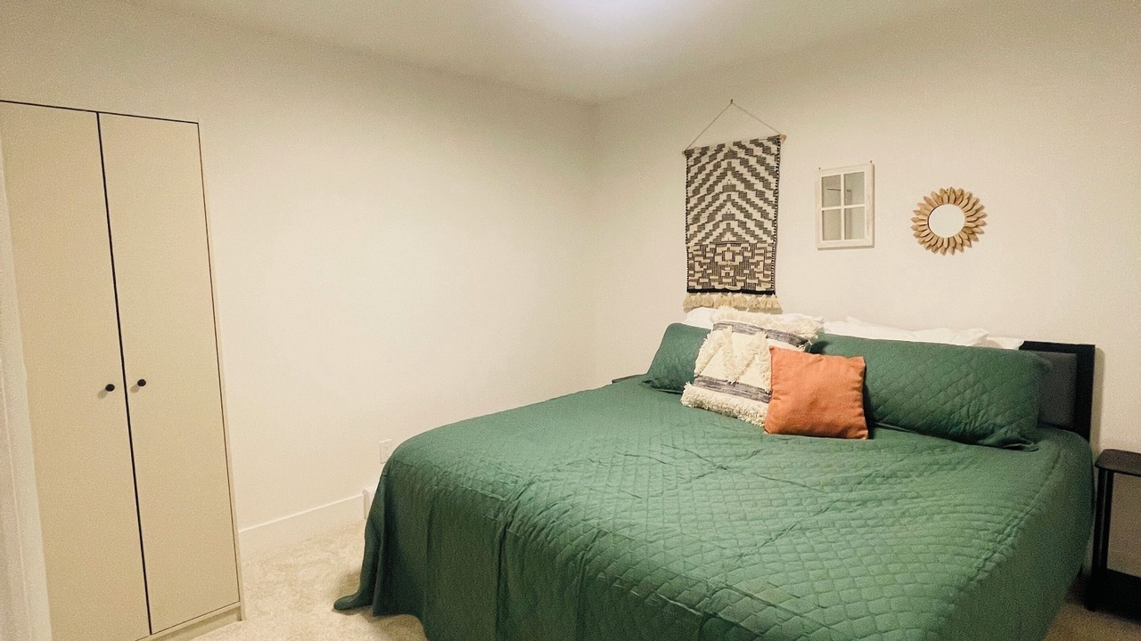 Photo of Bedroom in Upper Lonsdale