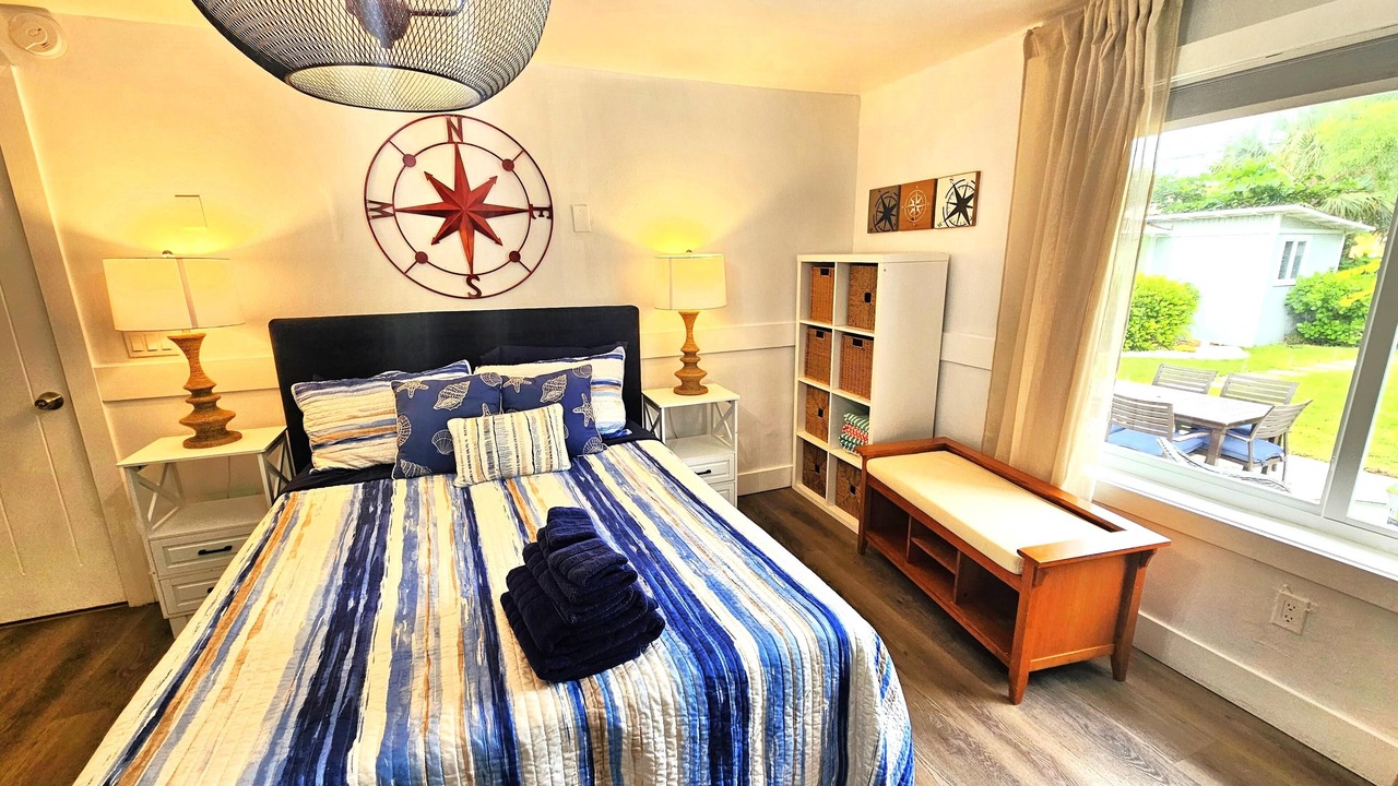 Photo of Bedroom in South Palm Park Neighborhood Association