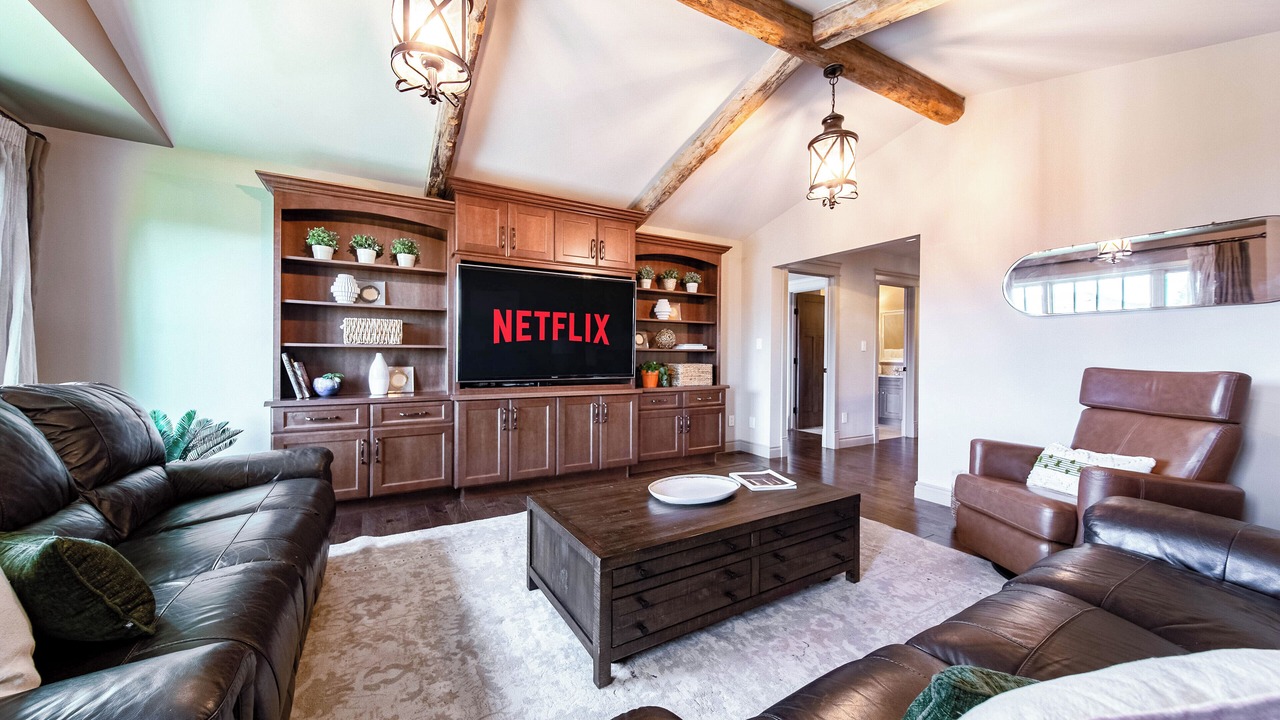 Photo of Livingroom in Southwest Edmonton