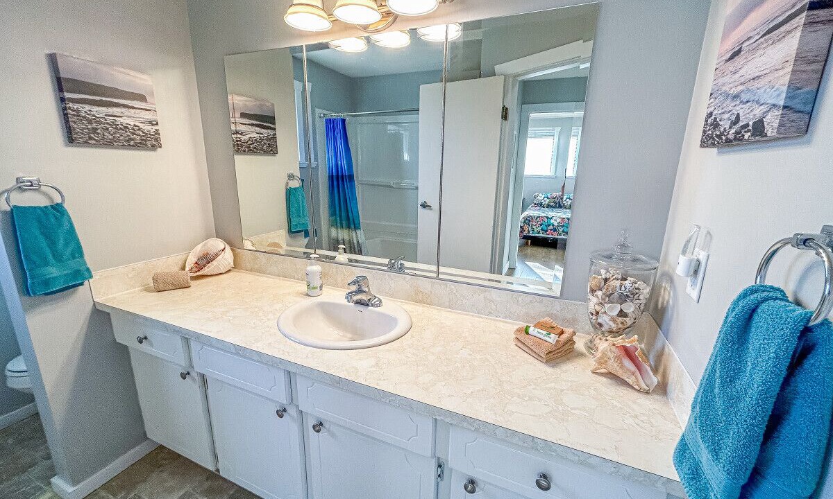 Photo of Bathroom in Okanagan-Similkameen