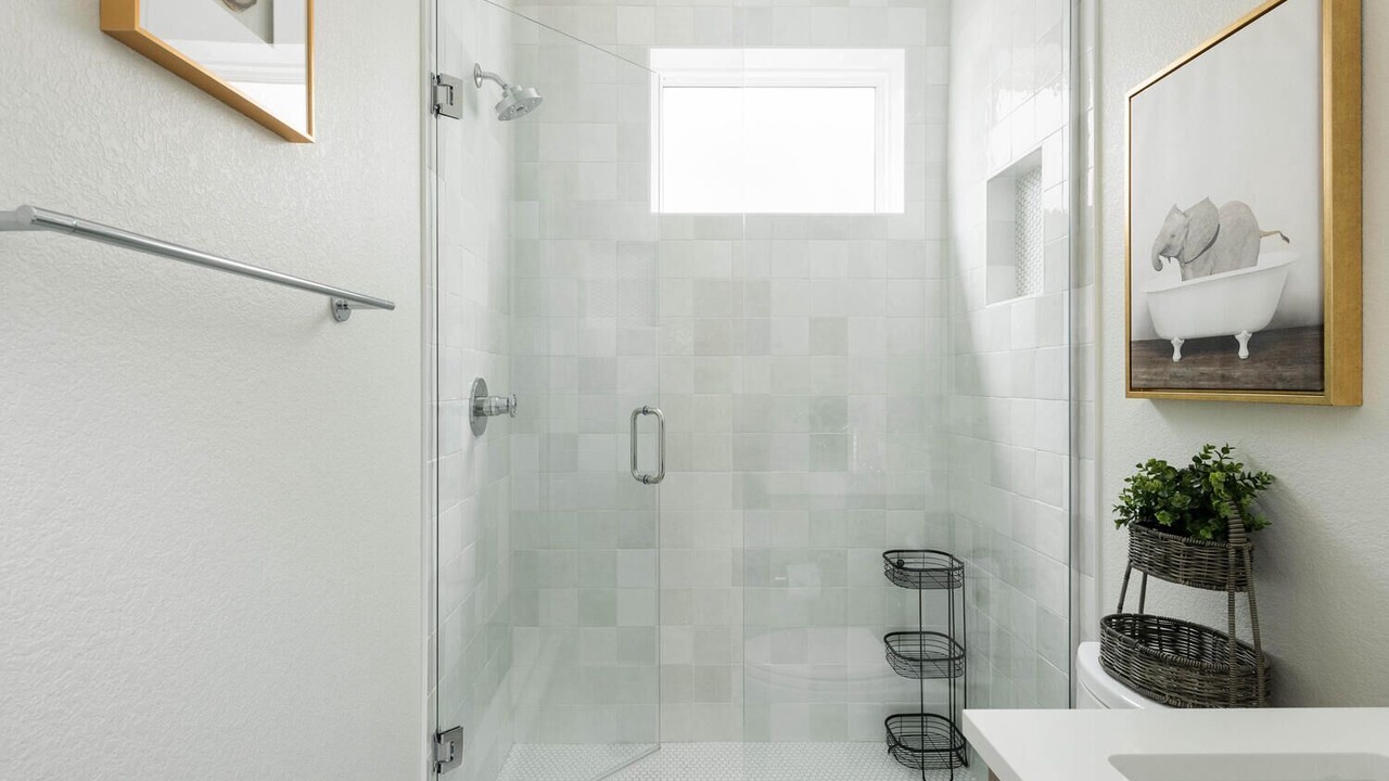 Photo of Bathroom in West Colfax
