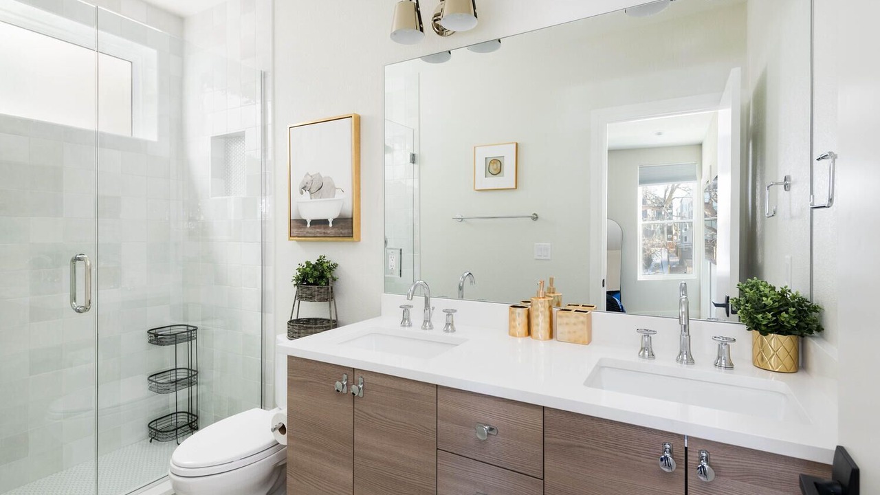 Photo of Bathroom in West Colfax