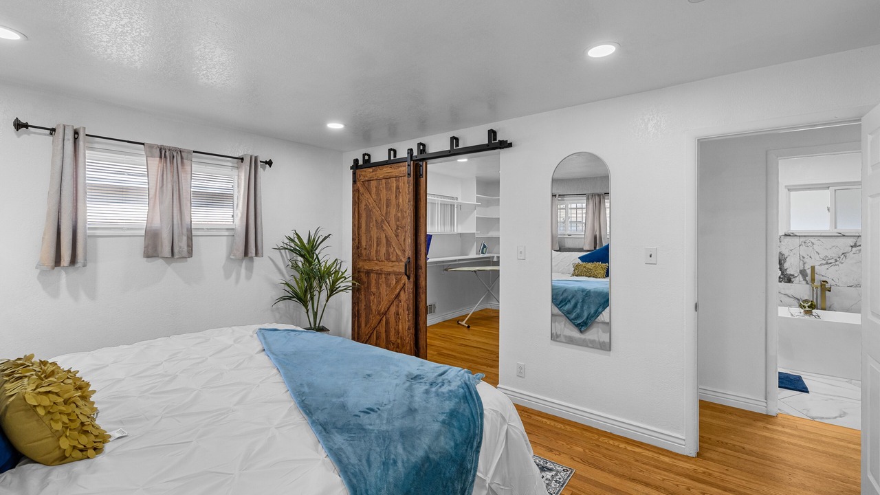 Photo of Bedroom in Twin Lakes