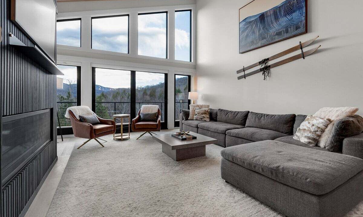Photo of Livingroom in Sunday River Area