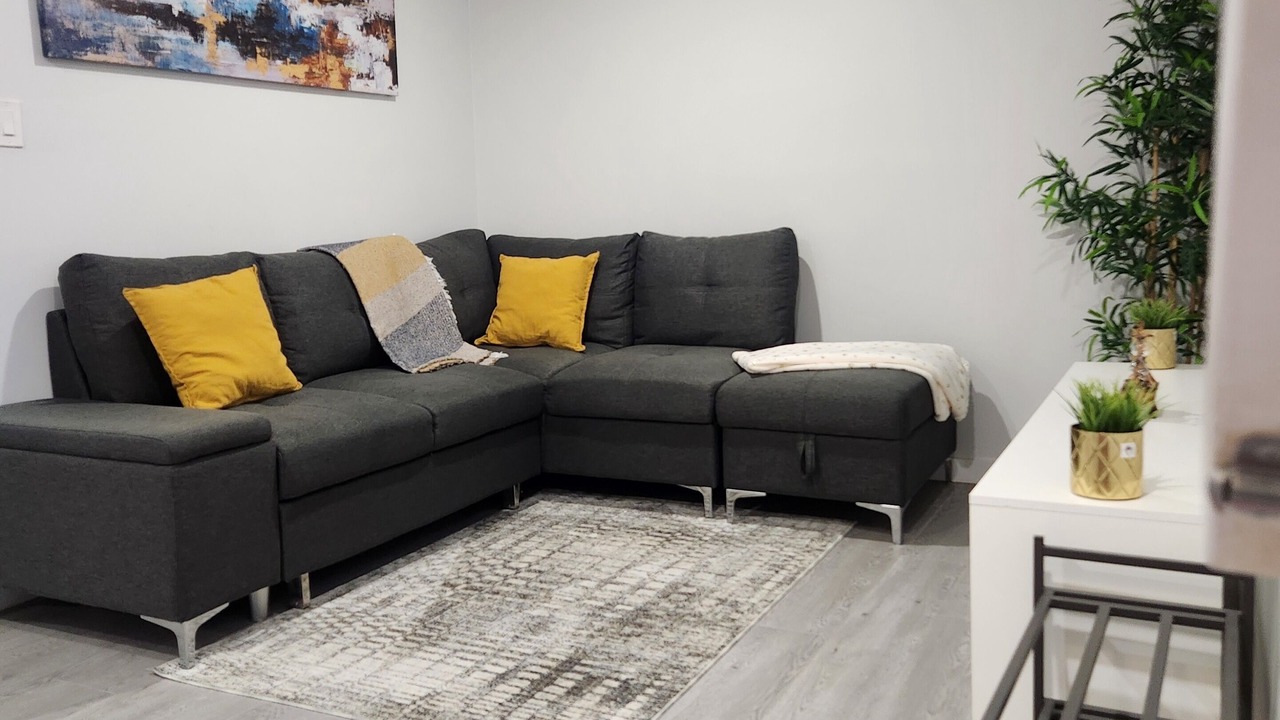 Photo of Livingroom in West Edmonton