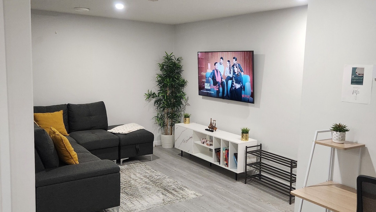 Photo of Livingroom in West Edmonton