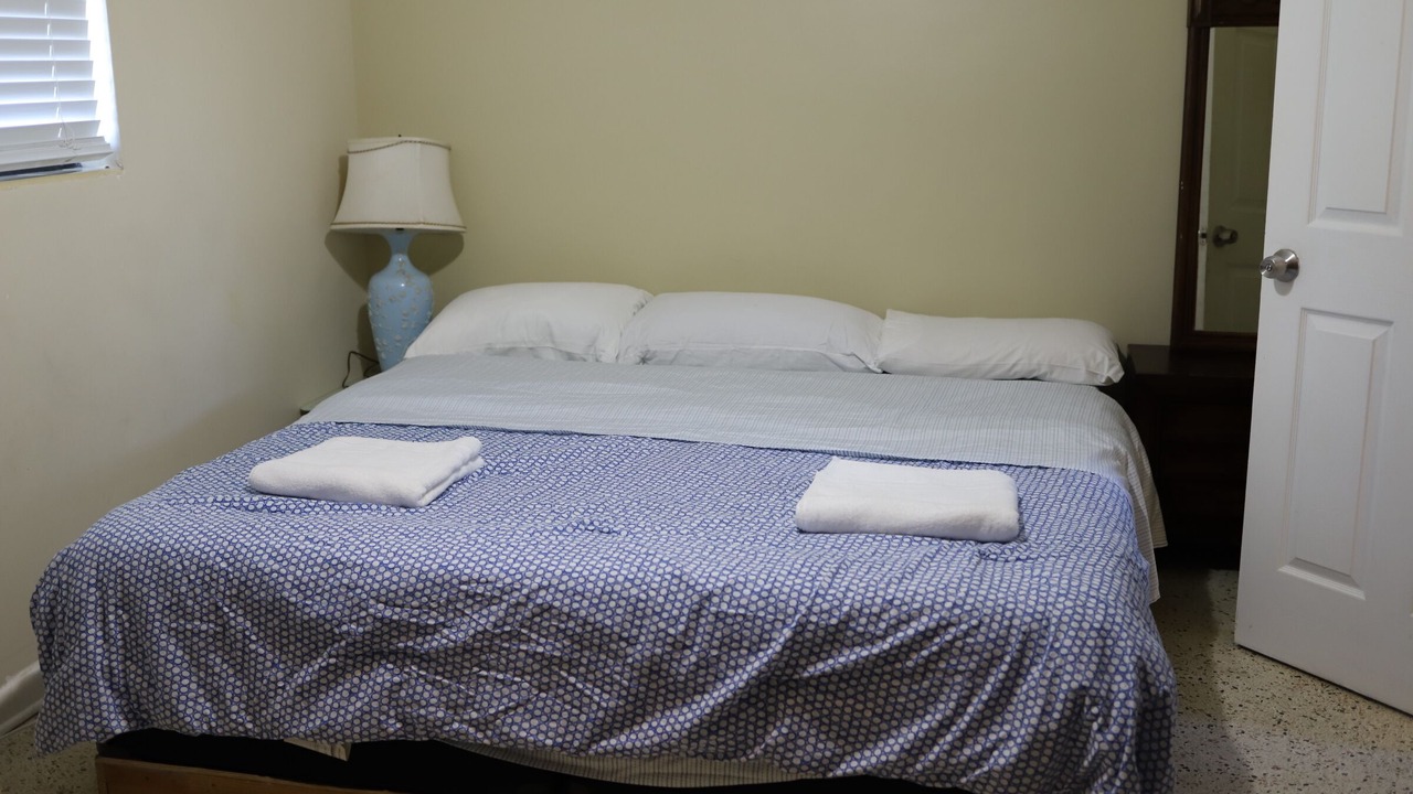 Photo of Bedroom in Lake Worth