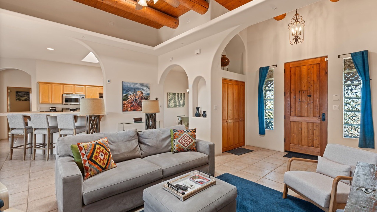 Photo of Livingroom in Eldorado at Santa Fe