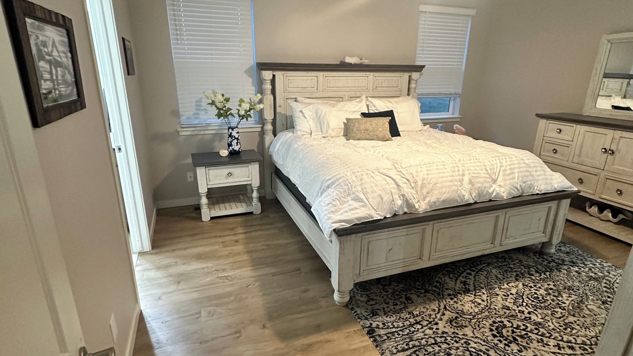 Photo of Bedroom in Castle Rock