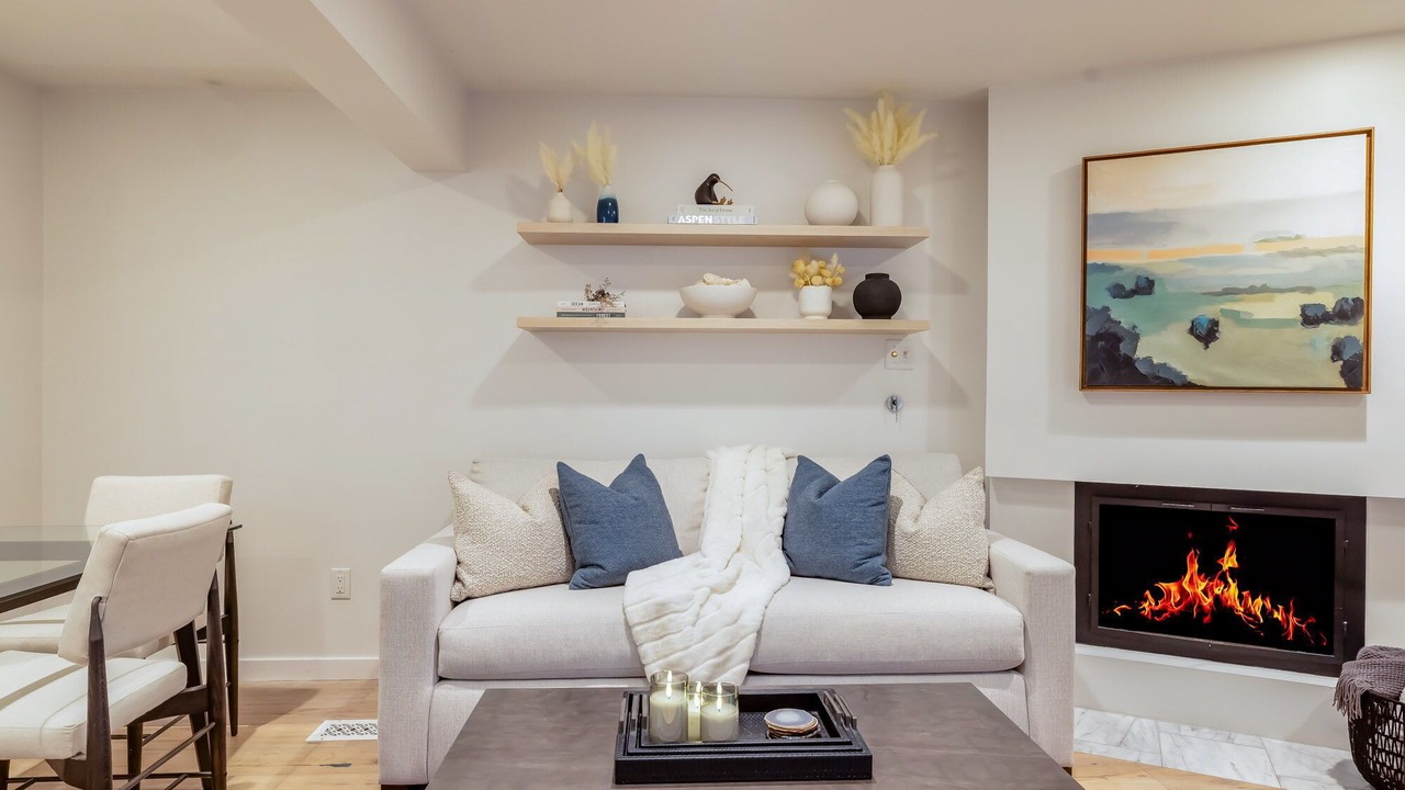 Photo of Livingroom in Aspen