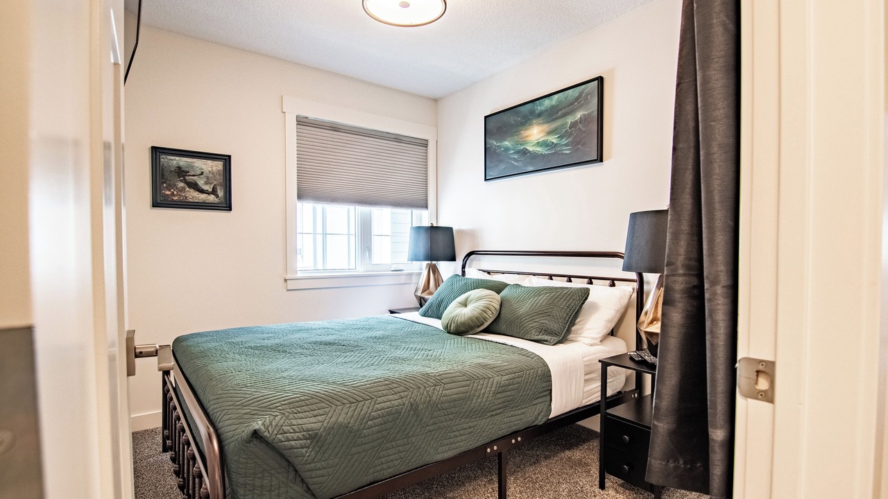 Photo of Bedroom in Sylvan Lake