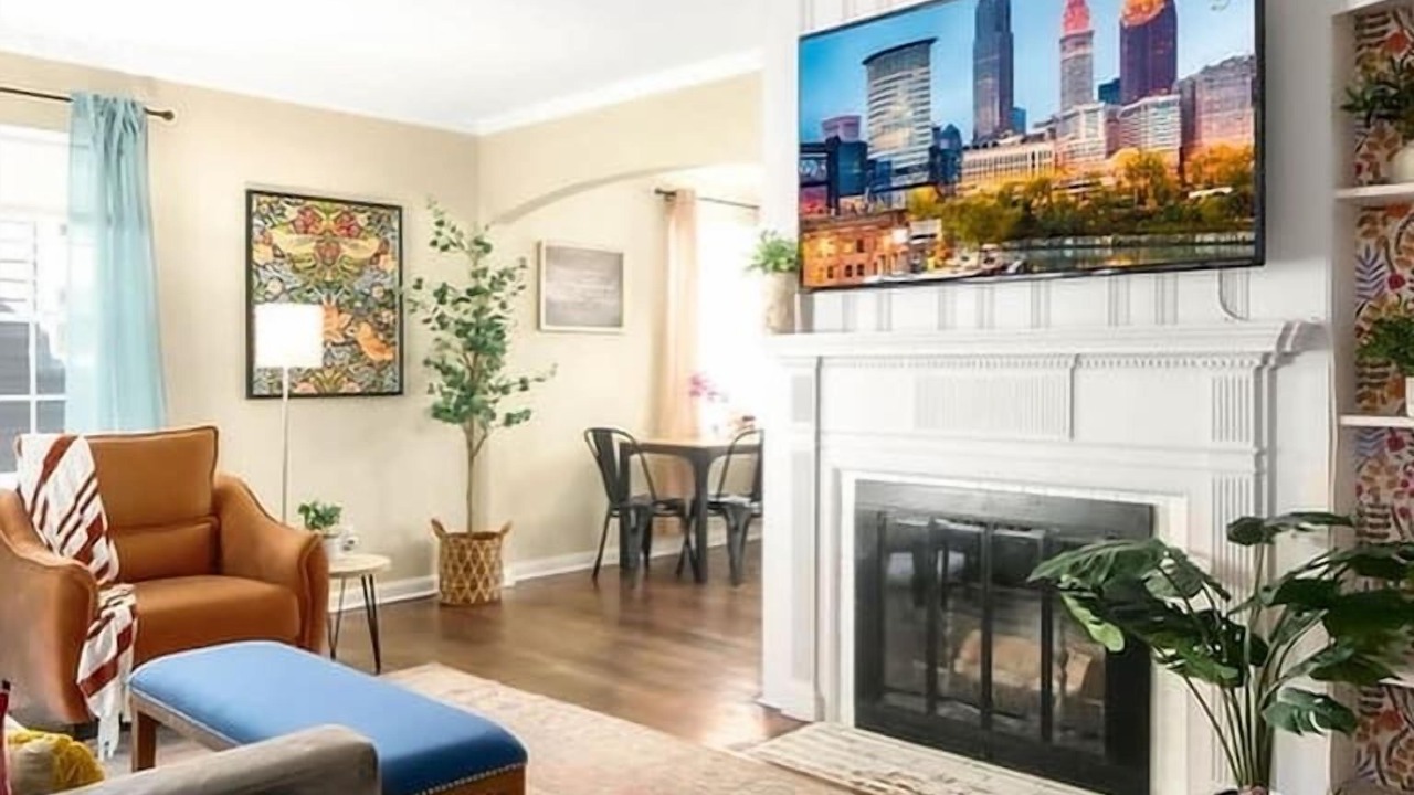 Photo of Livingroom in South Euclid