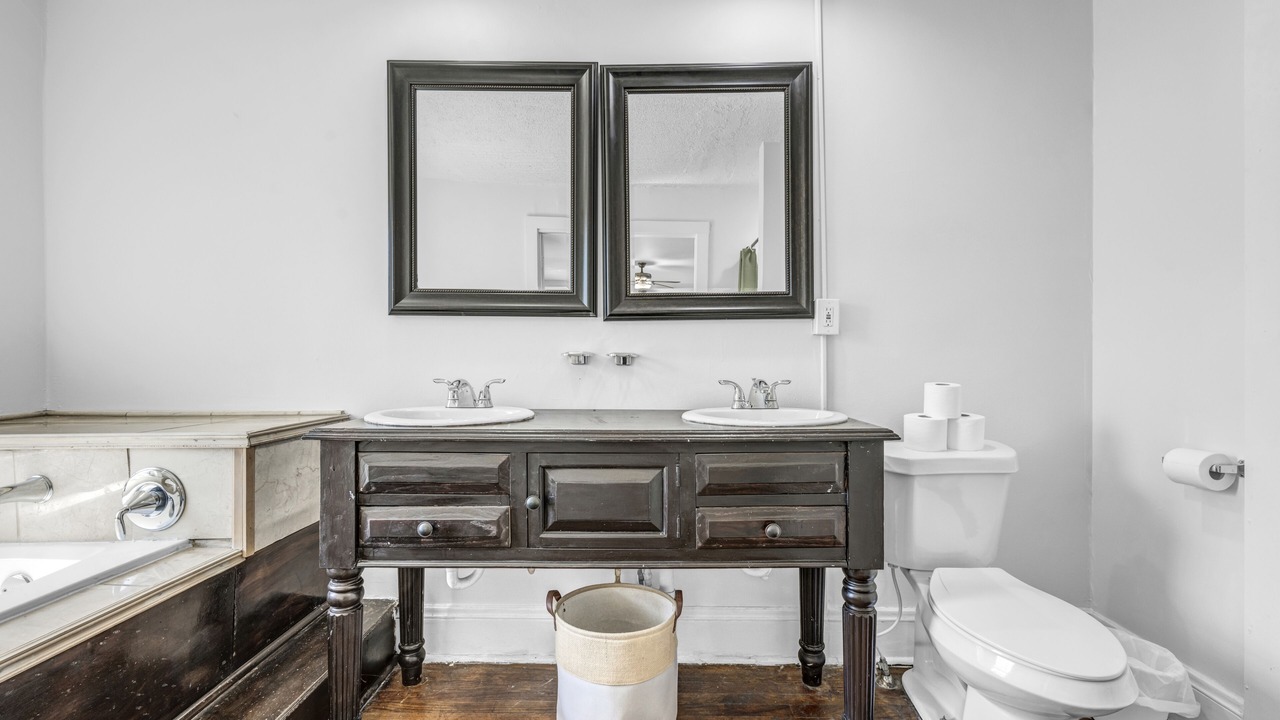 Photo of Bathroom in Cleveland Heights