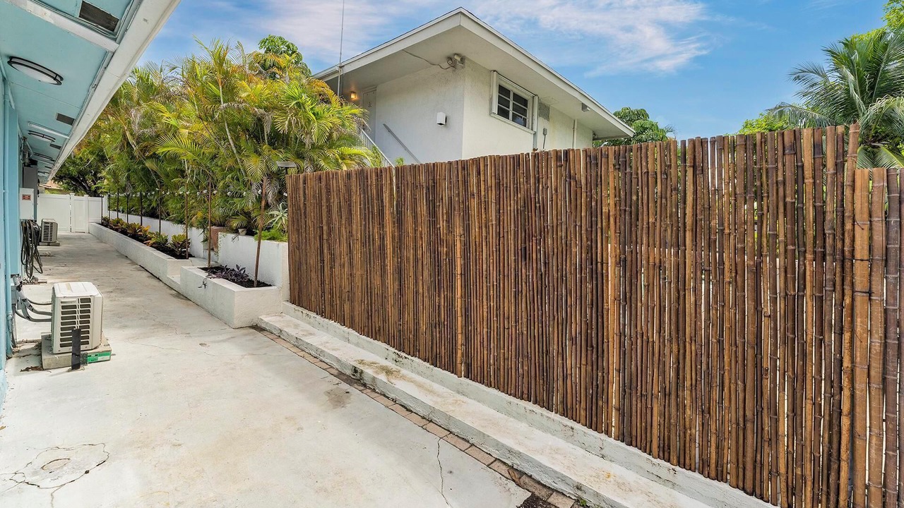 Photo of Outdoor in Garden Isles