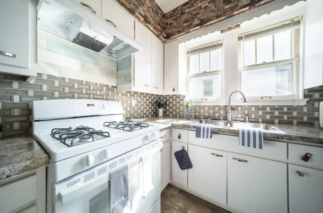 Photo of Kitchen in Highland Square