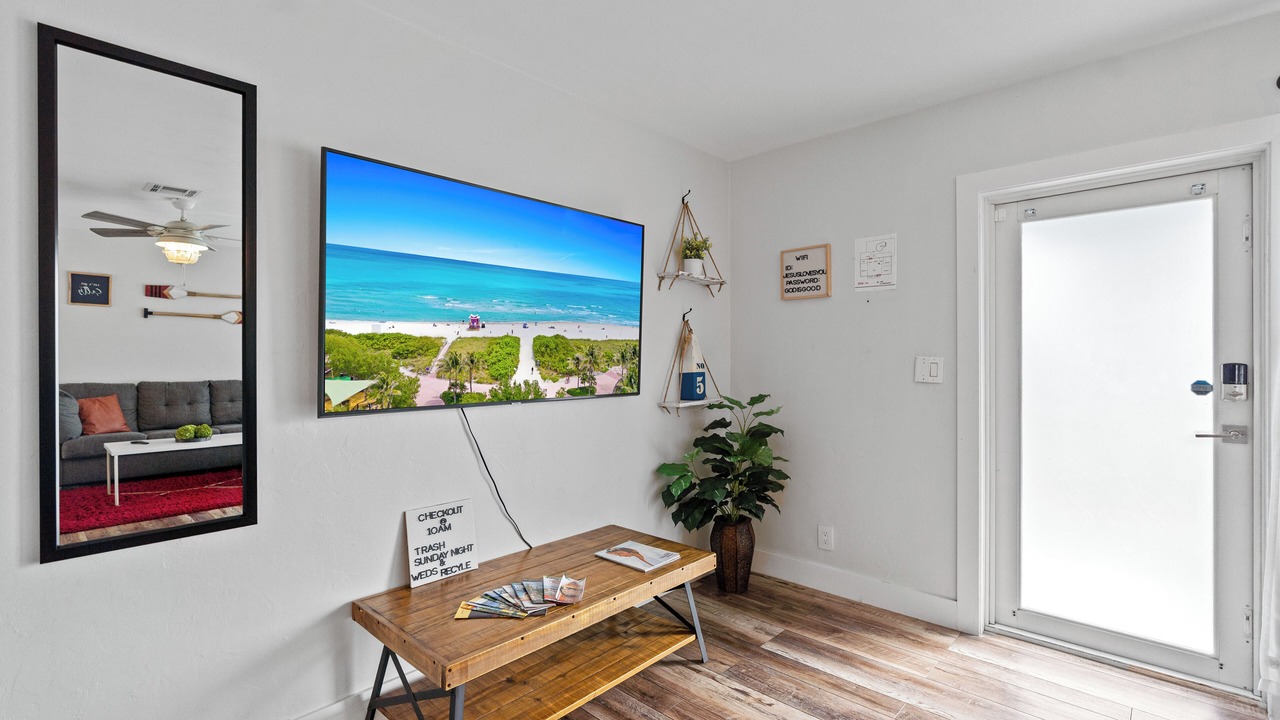 Photo of Bedroom in Pompano Isles