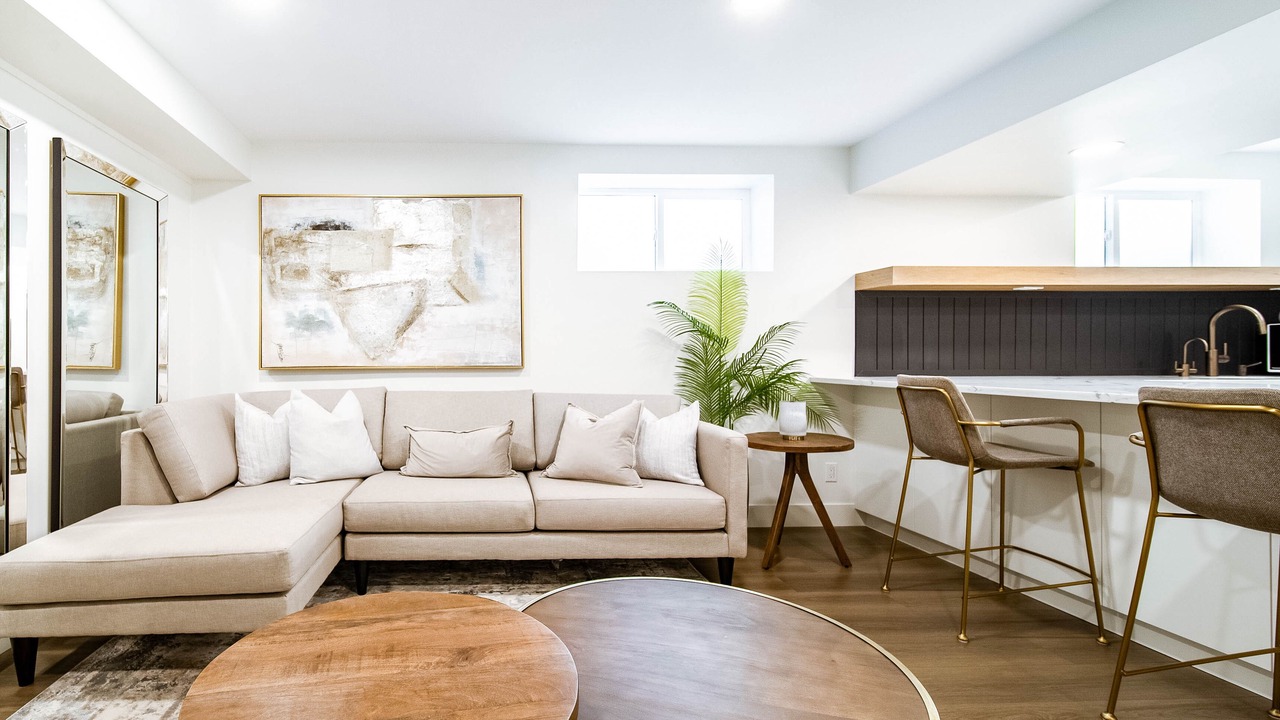 Photo of Livingroom in Northwest Edmonton