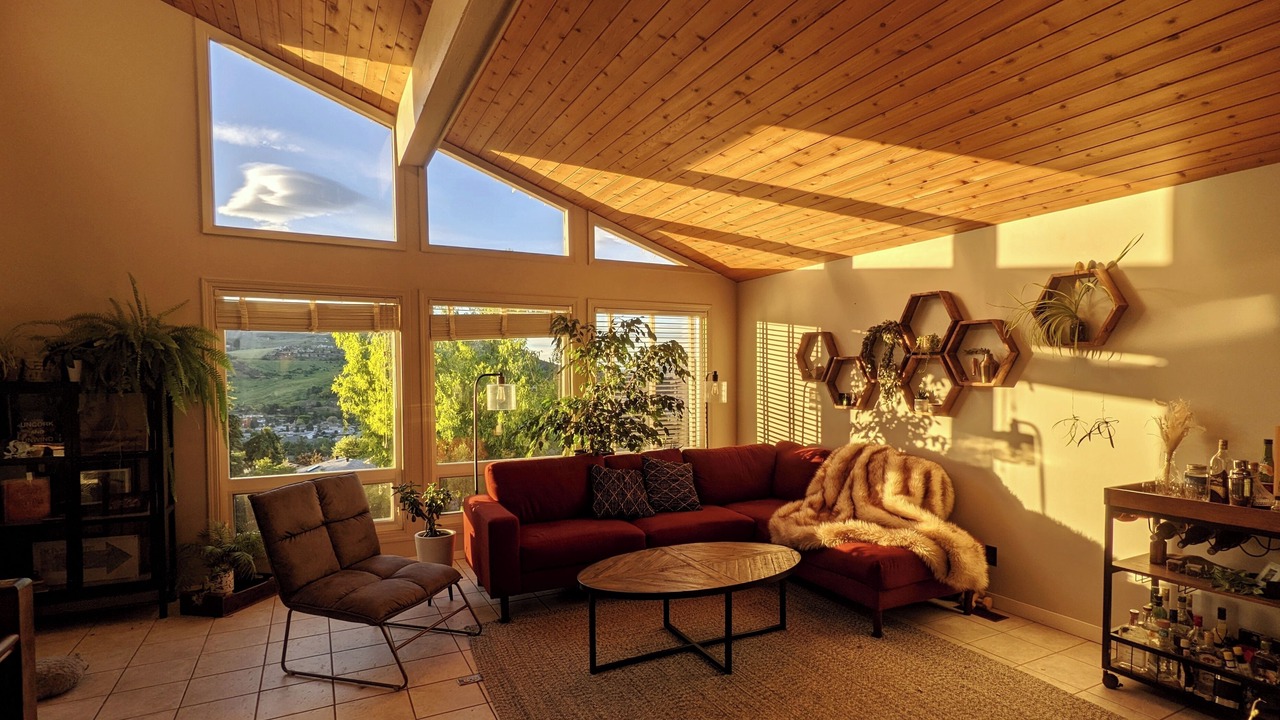 Photo of Livingroom in Vernon