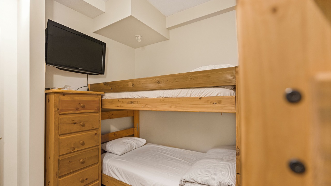 Photo of Bedroom in Silver Star Mountain