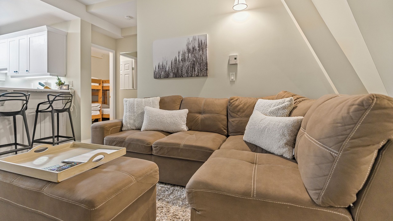 Photo of Livingroom in Silver Star Mountain