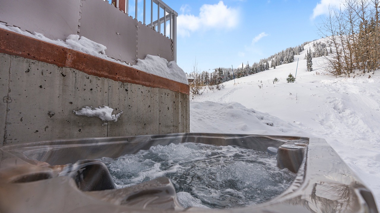 Photo of Outdoor in Silver Star Mountain