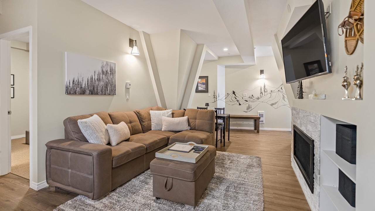 Photo of Livingroom in Silver Star Mountain