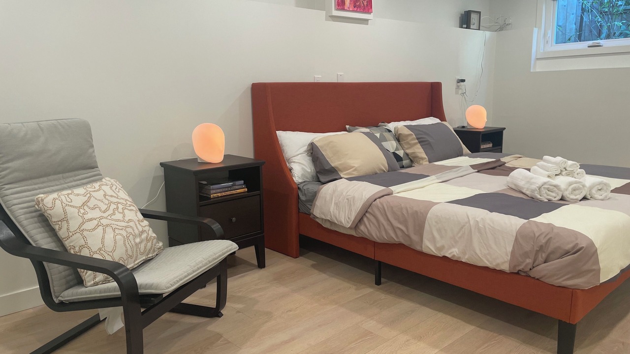 Photo of Bedroom in Hollyburn