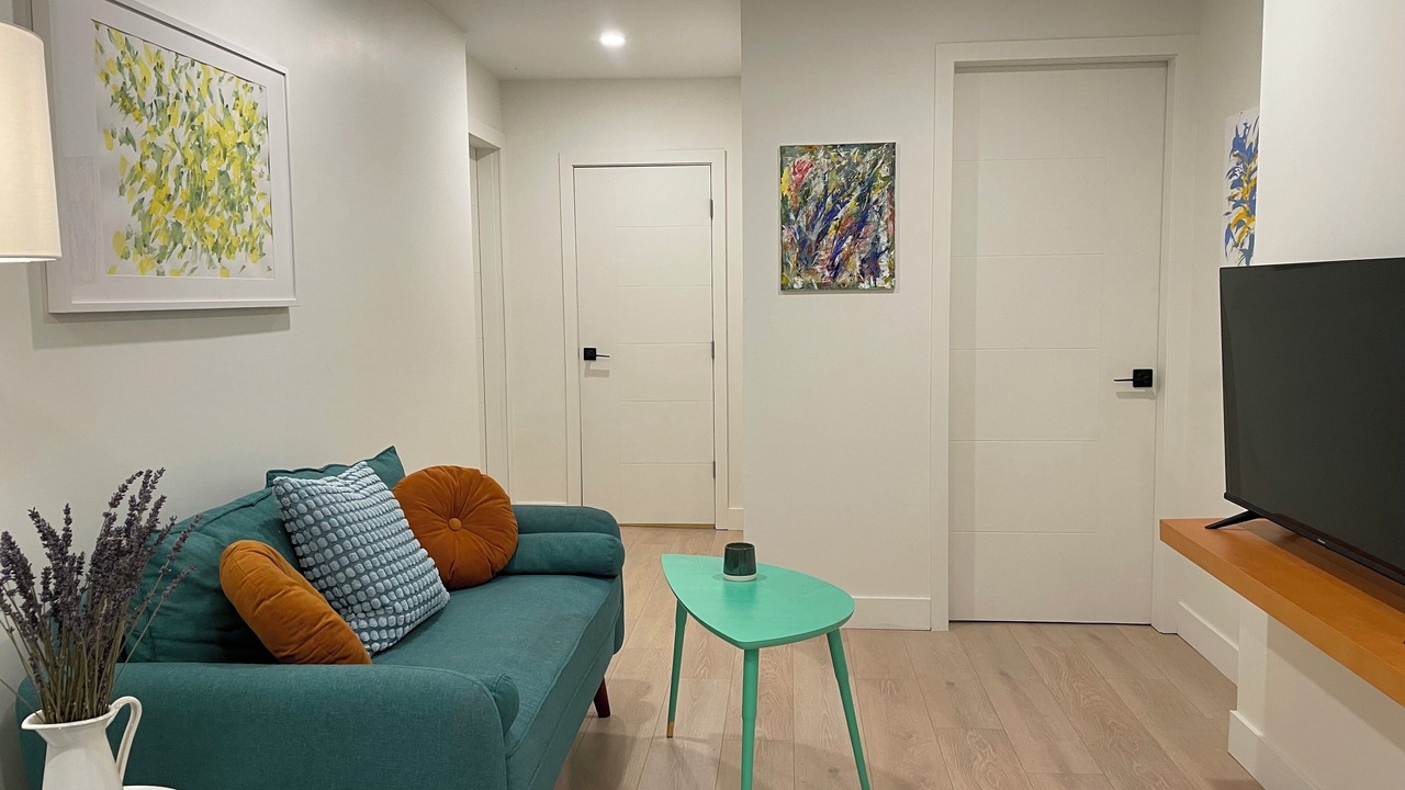 Photo of Livingroom in Hollyburn