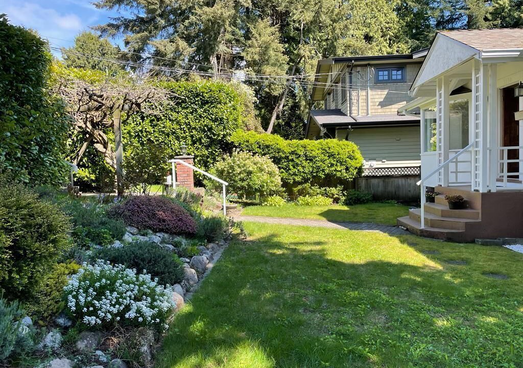 Photo of Outdoor in Hollyburn