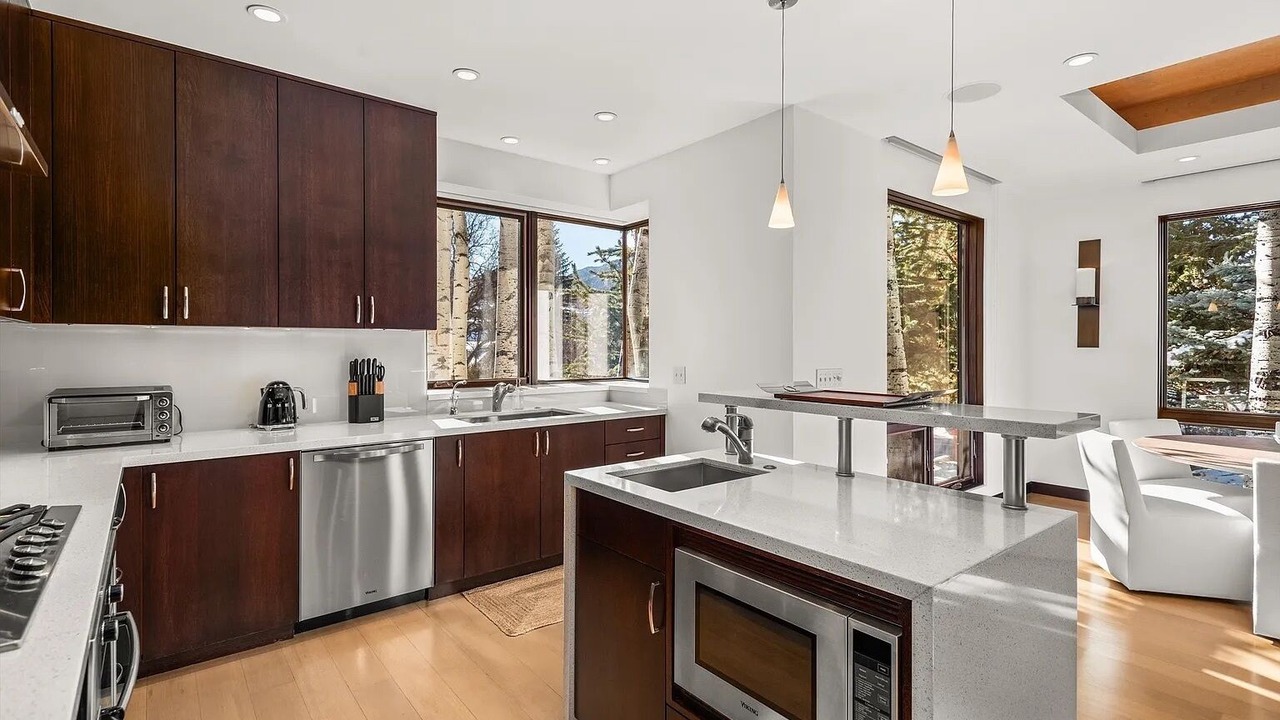 Photo of Kitchen in Red Mountain