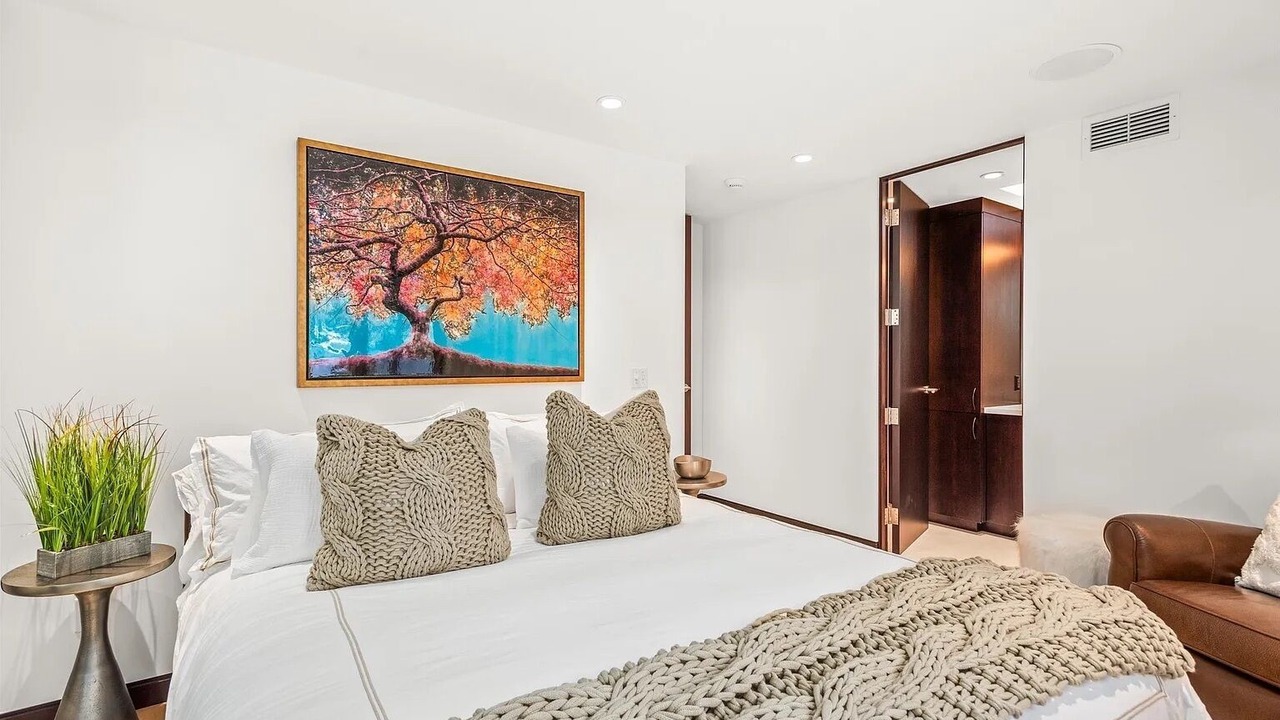 Photo of Bedroom in Red Mountain