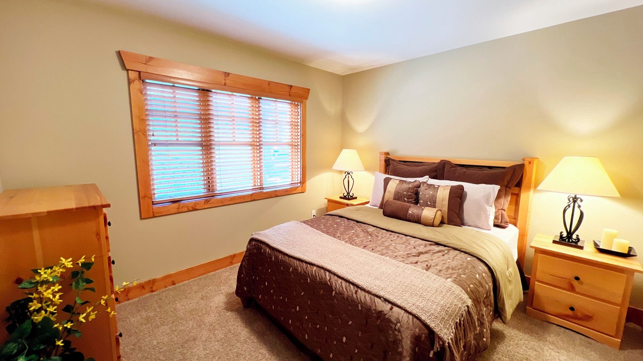 Photo of Bedroom in East Kootenay