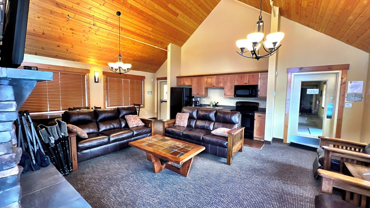 Photo of Bedroom in East Kootenay