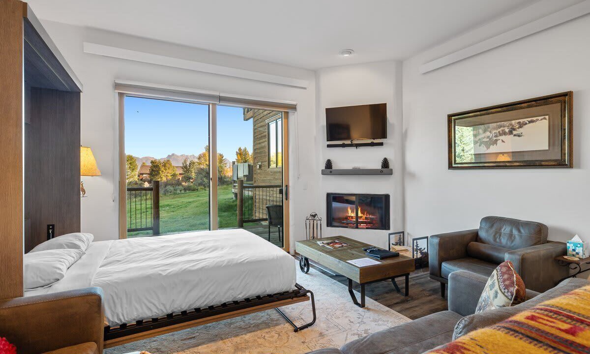 Photo of Bedroom in Spring Creek Ranch
