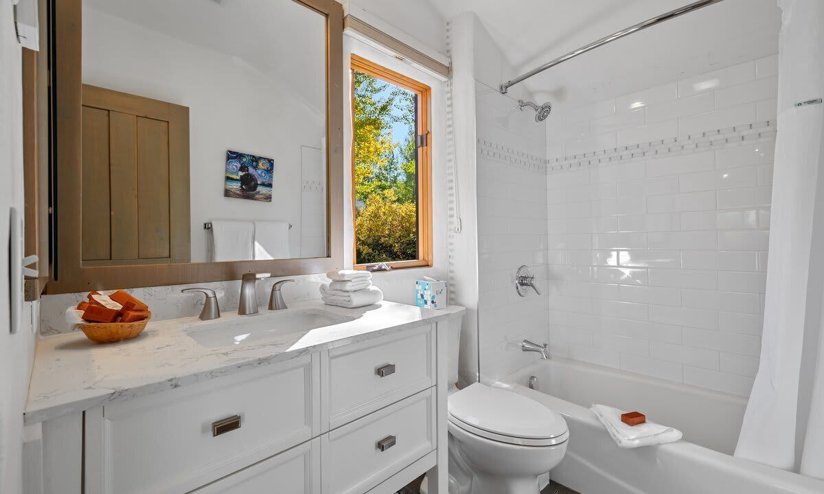 Photo of Bathroom in Spring Creek Ranch