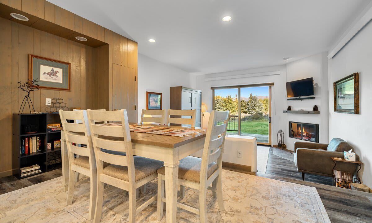 Photo of Bedroom in Spring Creek Ranch