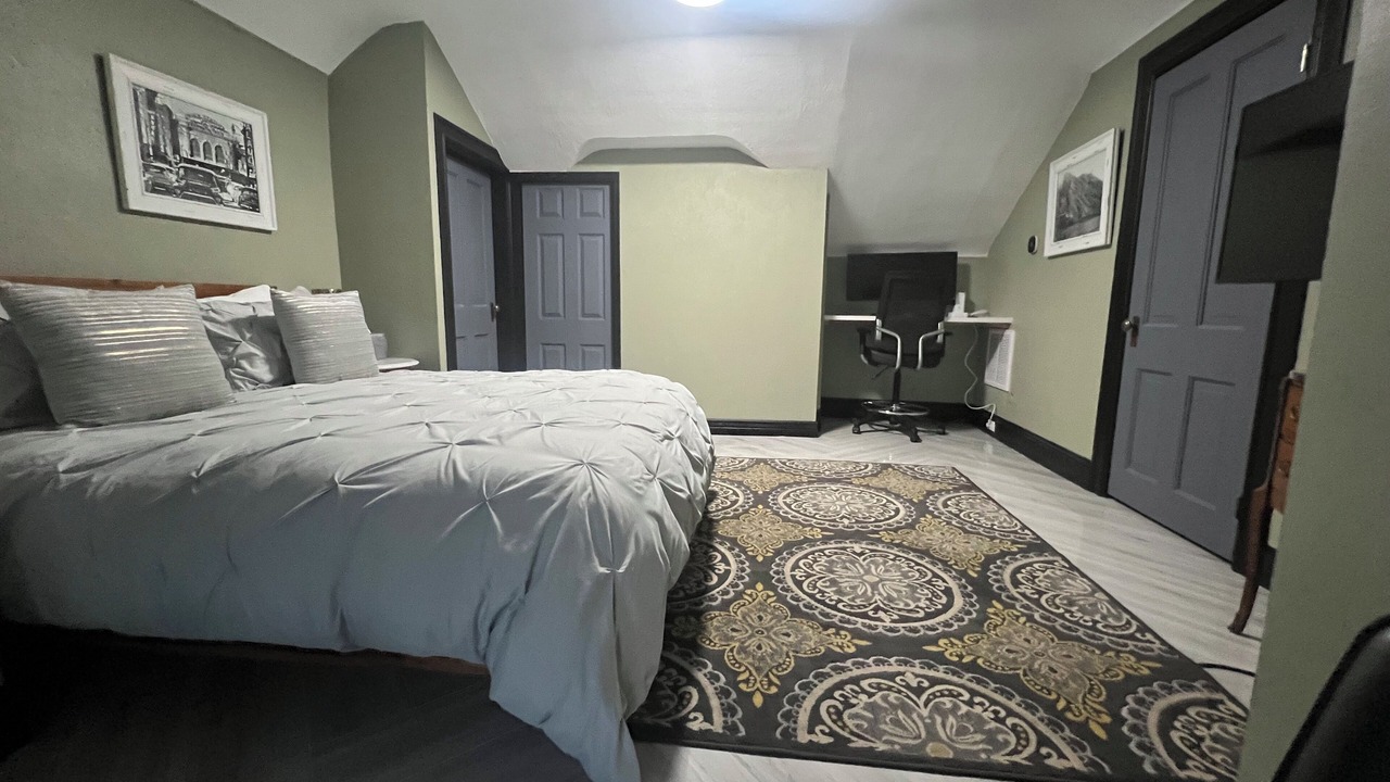 Photo of Bedroom in Cheesman Park
