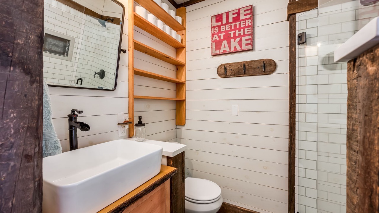 Photo of Bathroom in Meredith